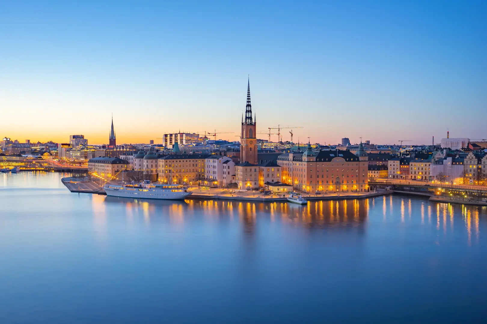 Bostad i Stockholm där ett äldre FTX-aggregat kan behöva bytas